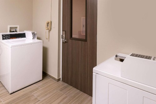 Hampton Inn & Suites Orlando-East UCF - image 36