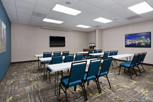 Hampton Inn & Suites Orlando International Drive North - image 39