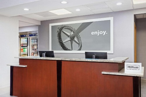 Hampton Inn & Suites Orlando International Drive North - image 4