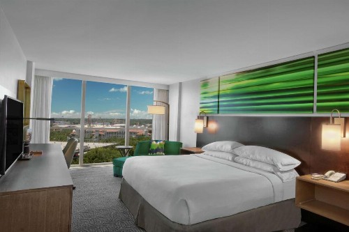 DoubleTree by Hilton at the Entrance to Universal Orlando - image 23