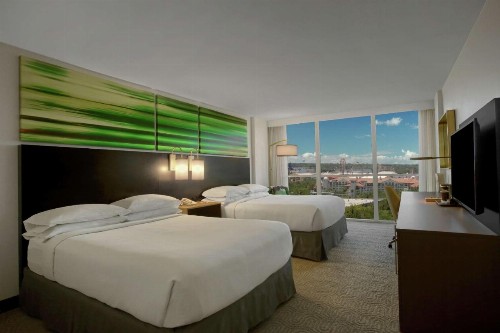 DoubleTree by Hilton at the Entrance to Universal Orlando - image 24