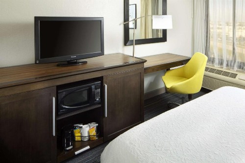 Hampton Inn Orlando Near Universal Blv/International Dr - image 5