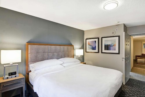 Embassy Suites Orlando Downtown - image 17