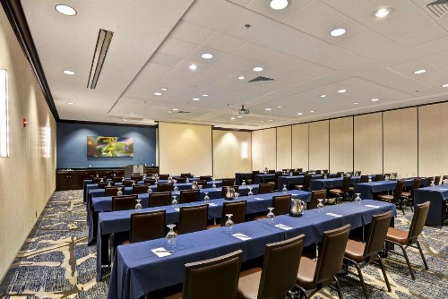 Embassy Suites Orlando Downtown - image 19