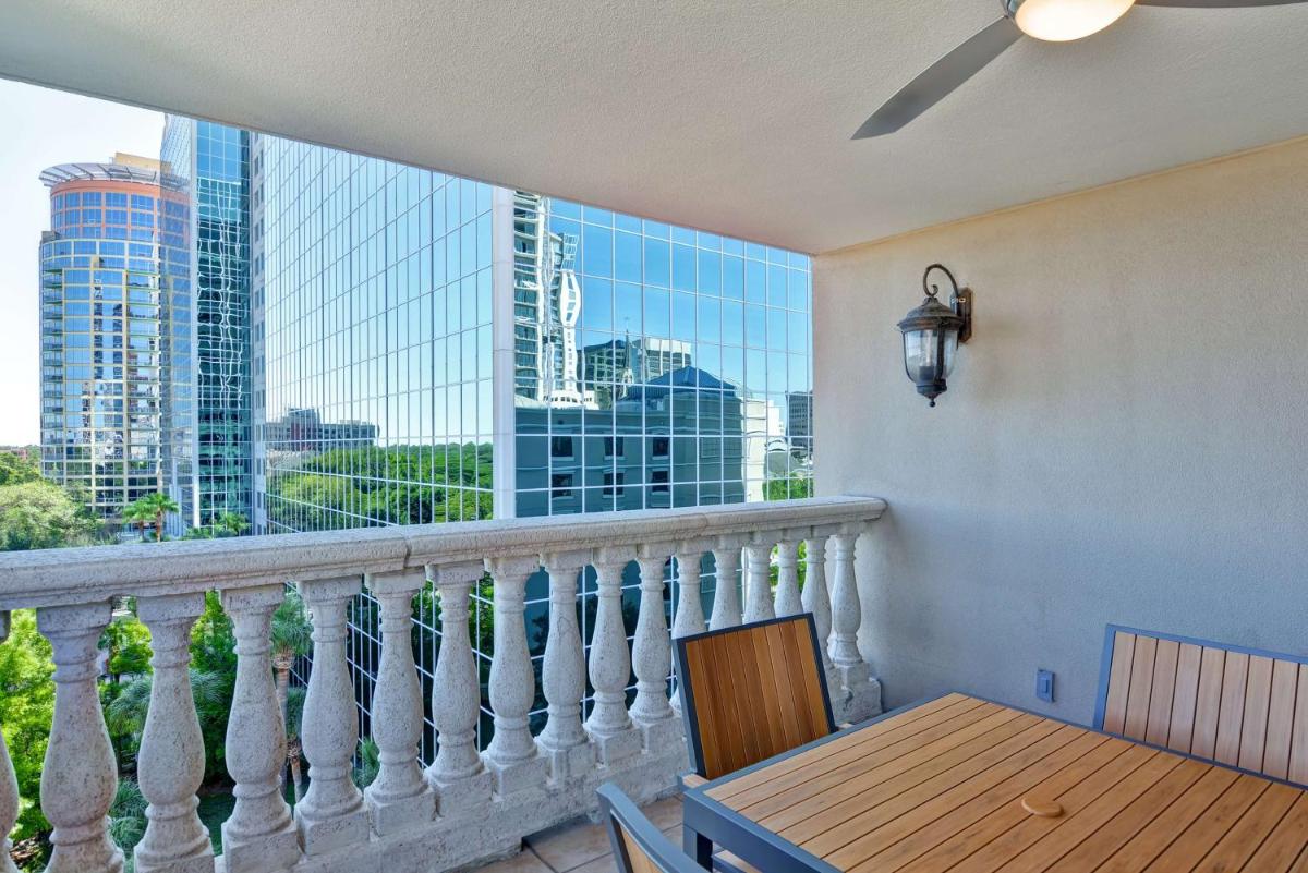 Embassy Suites Orlando Downtown - image 2