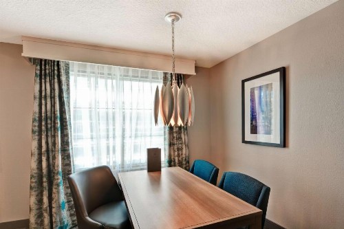 Embassy Suites Orlando Downtown - image 33