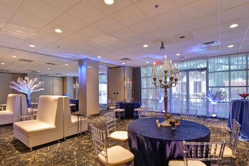 Embassy Suites Orlando Downtown - image 8