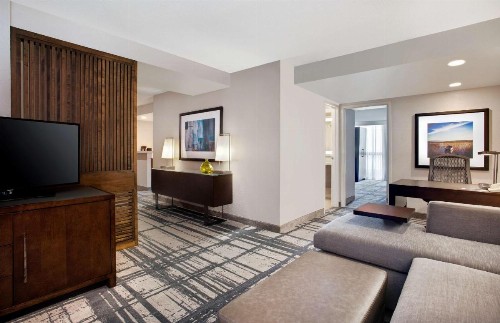 Embassy Suites by Hilton Orlando International Drive Convention Center - image 18