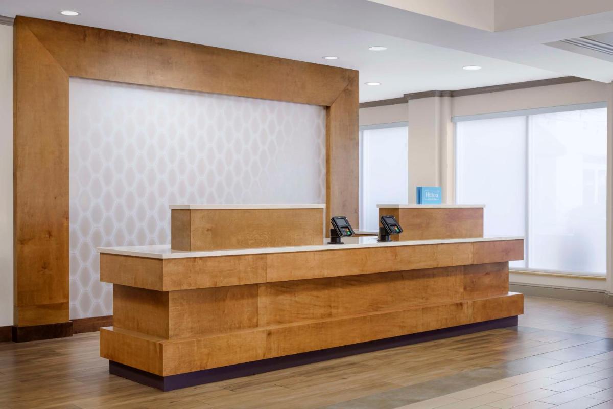 Hilton Garden Inn Orlando at SeaWorld - image 5