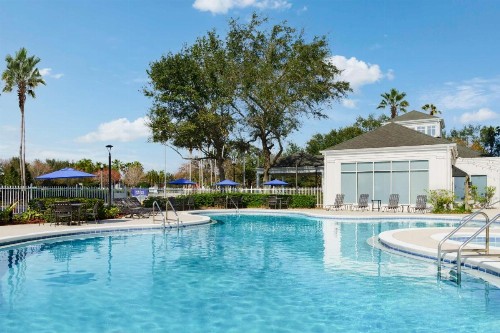 Hilton Garden Inn Orlando at SeaWorld - image 6