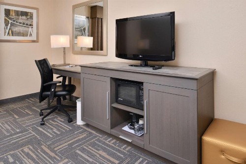 Hampton Inn Closest to Universal Orlando - image 14