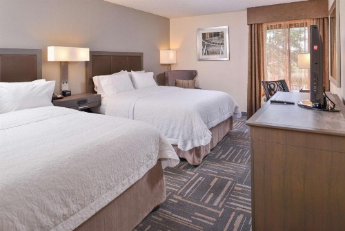 Hampton Inn Closest to Universal Orlando - image 15