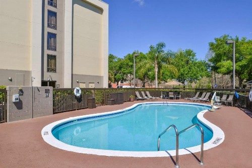 Hampton Inn Closest to Universal Orlando - image 16