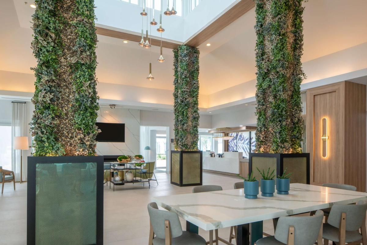 Hilton Garden Inn Orlando Airport - image 4
