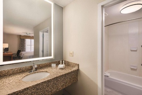 Homewood Suites by Hilton Orlando-Intl Drive/Convention Ctr - image 33