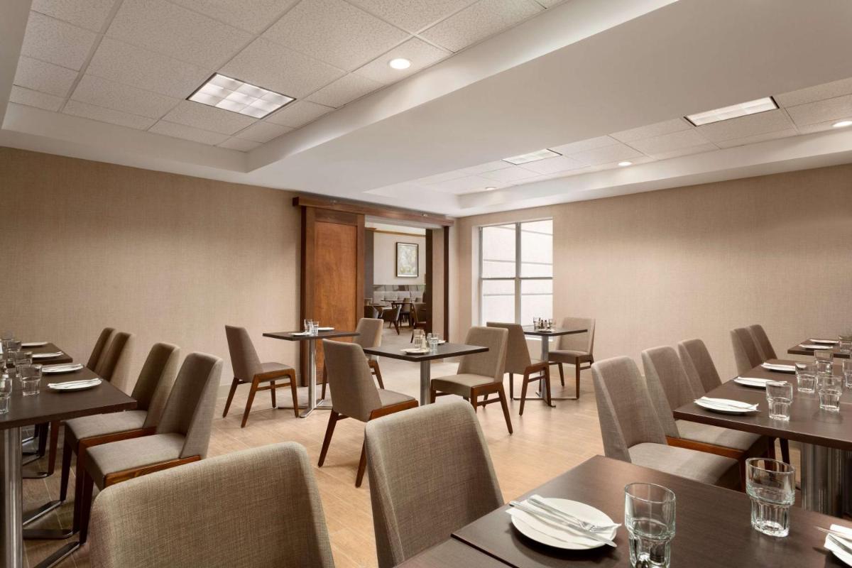 Homewood Suites by Hilton Orlando-Intl Drive/Convention Ctr - image 6