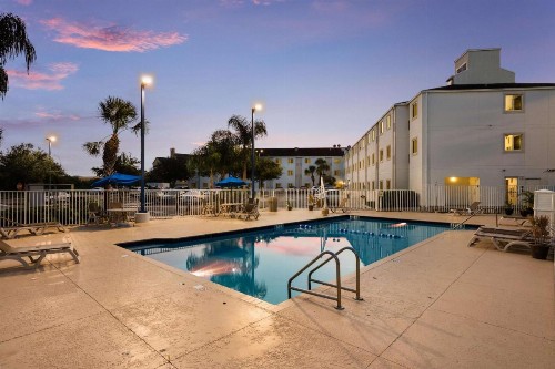 Motel 6-Orlando FL - International Dr