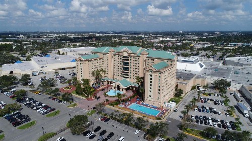The Florida Hotel & Conference Center in the Florida Mall - image 22