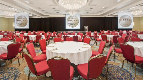 The Florida Hotel & Conference Center in the Florida Mall - image 23