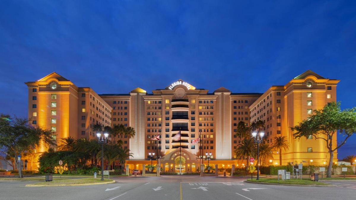 The Florida Hotel & Conference Center in the Florida Mall - image 7