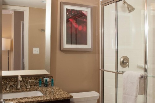 Delta Hotels by Marriott Orlando Lake Buena Vista - image 30