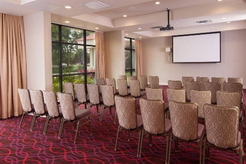 Delta Hotels by Marriott Orlando Lake Buena Vista - image 37