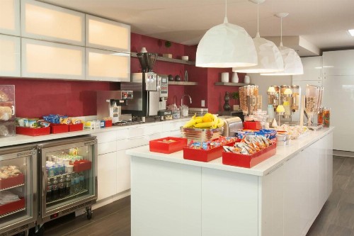 Delta Hotels by Marriott Orlando Lake Buena Vista - image 5