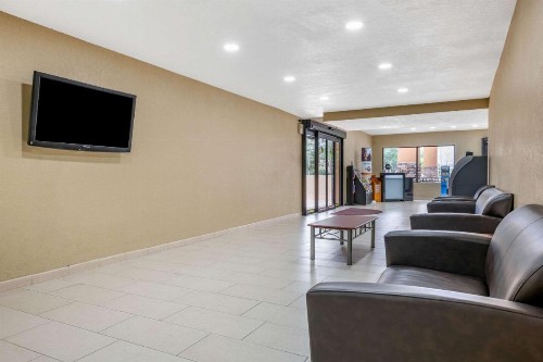 Clarion Inn International Drive - image 14
