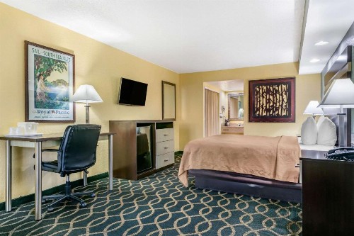 Clarion Inn International Drive - image 17