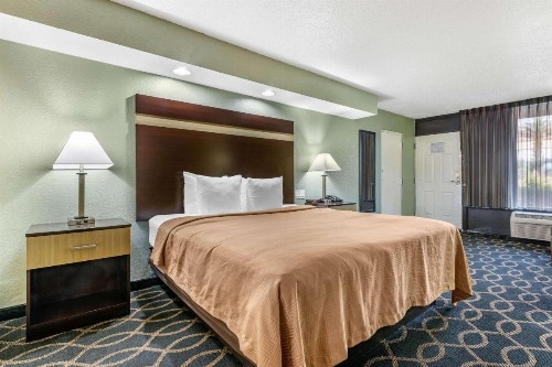 Clarion Inn International Drive - image 18