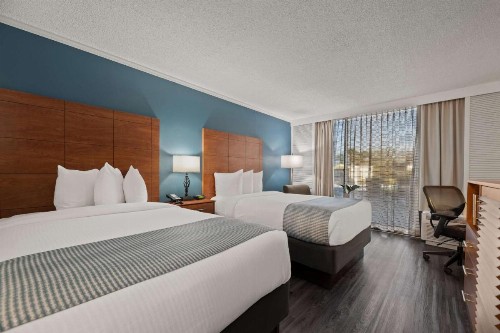 Best Western Orlando Gateway Hotel - image 5