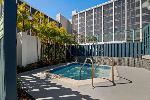 Best Western Orlando Gateway Hotel - image 8
