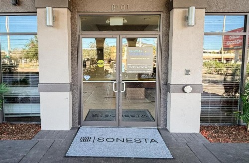 Best Western Airport Inn & Suites - image 13