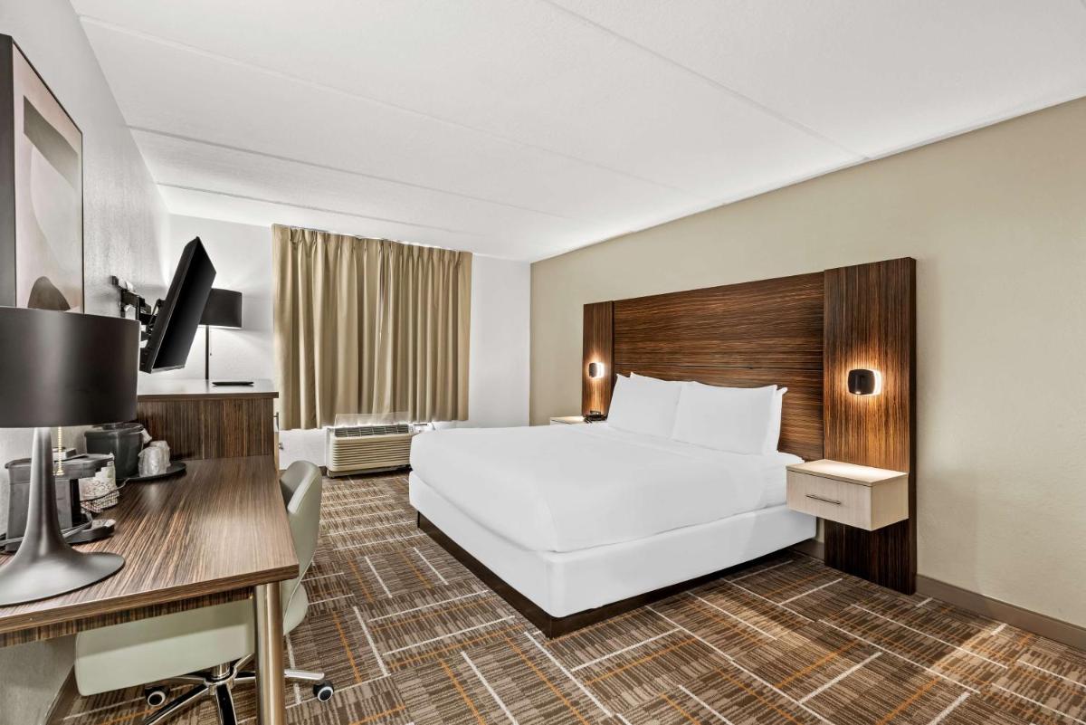 Best Western Airport Inn & Suites - image 3