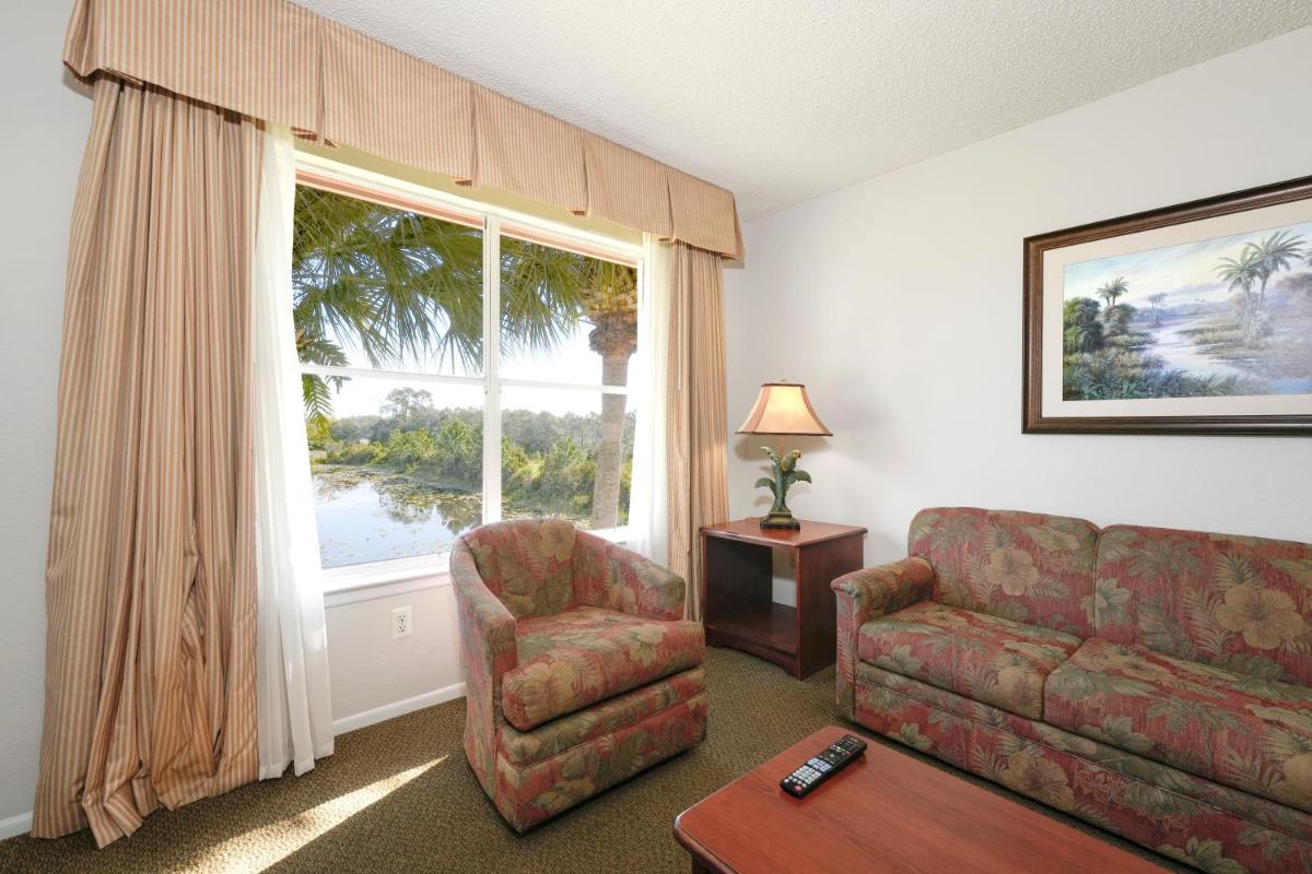 Parc Corniche Condominium Suites - image 4