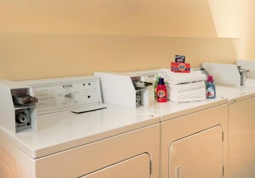 Parc Corniche Condominium Suites - image 9