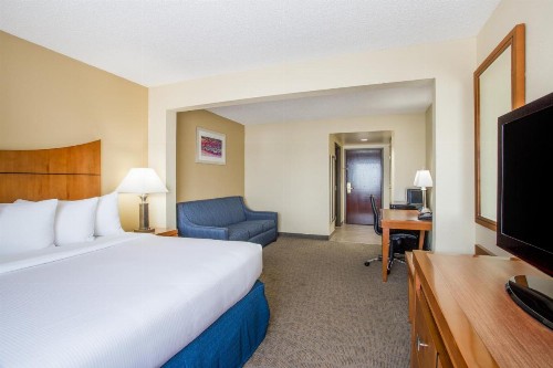 Wingate by Wyndham - Universal Studios and Convention Center - image 24