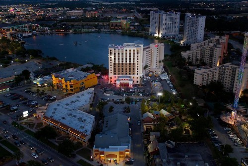 Ramada Plaza Resort & Suites By Wyndham Orlando International Drive