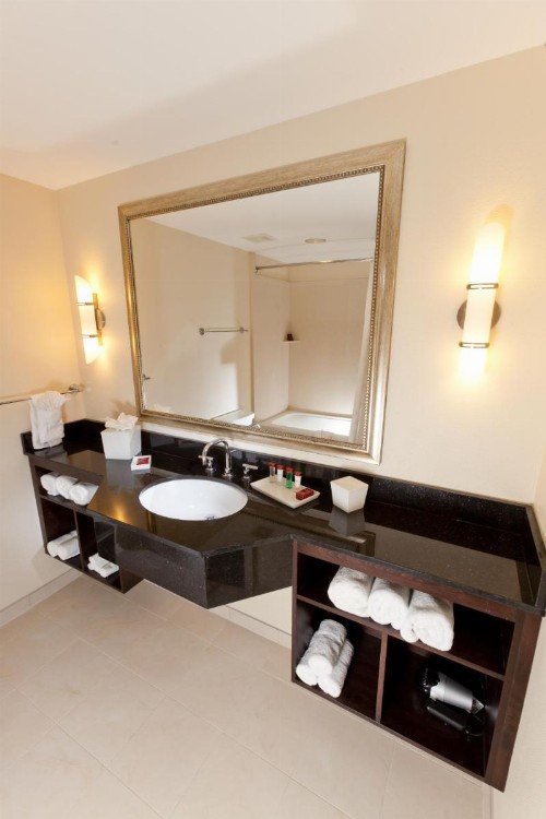 Ramada Plaza Resort & Suites By Wyndham Orlando International Drive - image 20