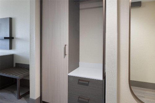 Ramada Plaza Resort & Suites By Wyndham Orlando International Drive - image 32