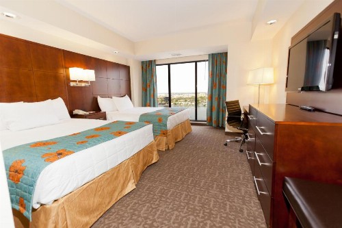 Ramada Plaza Resort & Suites By Wyndham Orlando International Drive - image 6