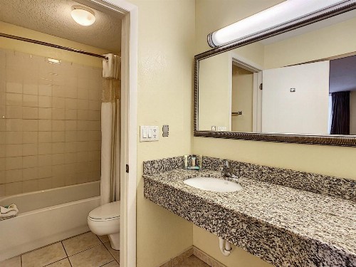 Stayable Suites Florida Mall Orlando - image 7