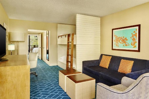 Sheraton Orlando Lake Buena Vista Resort Near Disney Springs - image 5