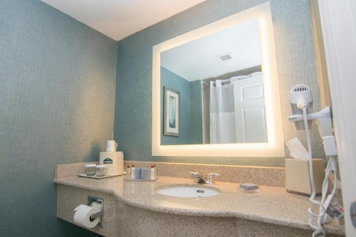 Wingate By Wyndham - Orlando International Airport - image 17