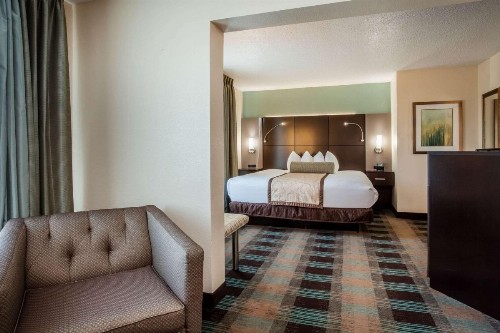 Wingate By Wyndham - Orlando International Airport - image 19