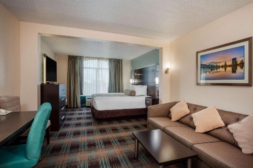 Wingate By Wyndham - Orlando International Airport - image 22