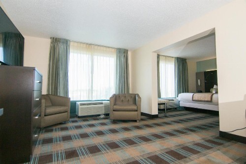 Wingate By Wyndham - Orlando International Airport - image 29