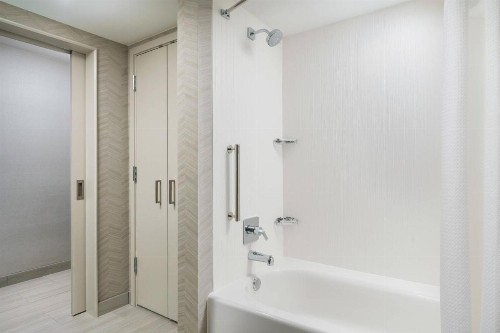 Courtyard by Marriott Orlando Downtown - image 19