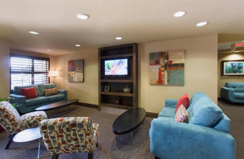 staySky Suites I-Drive Orlando Near Universal - image 18