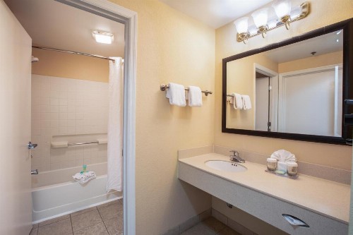 staySky Suites I-Drive Orlando Near Universal - image 26
